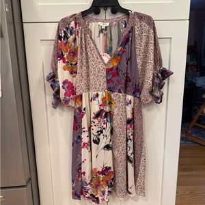 NWT -Umgee Bohemian Multi Floral Print Tunic Dress, Medium